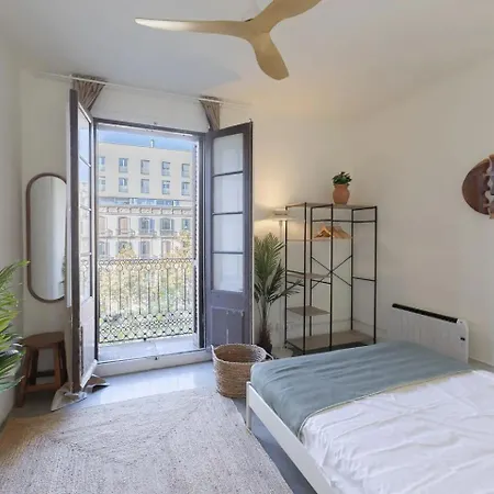 Ata Five Mid Term Apartmán Barcelona