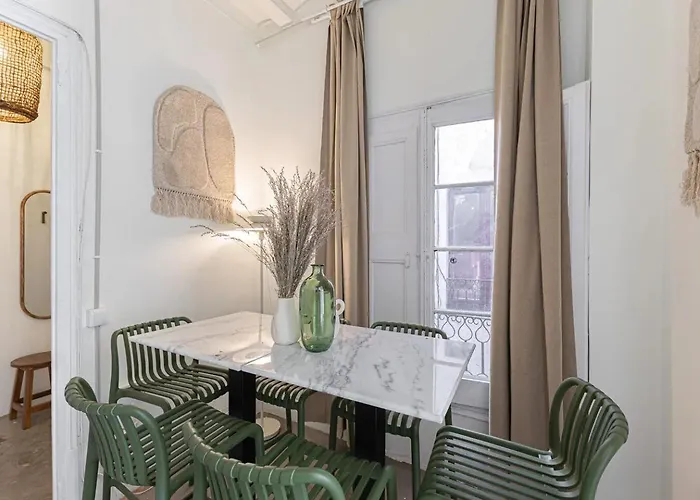 Ata Five Mid Term Apartment *