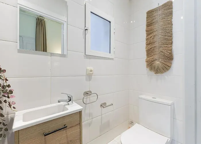 Ata Five Mid Term Apartment *